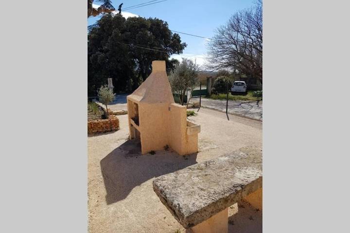 Location de vacances pour 18 personnes, avec jardin et piscine à Tulette - 2