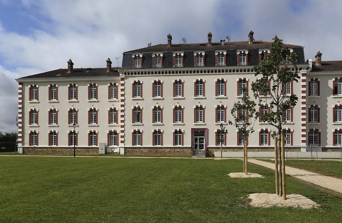Apartamento entero, Apartamento 2 estancias 4 personas in Épernay, Marne