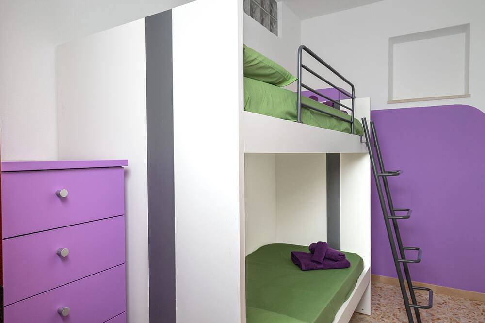 Entire apartment, Appartamento Sopra con vista mare mozzafiato in Gaeta, Latina Province