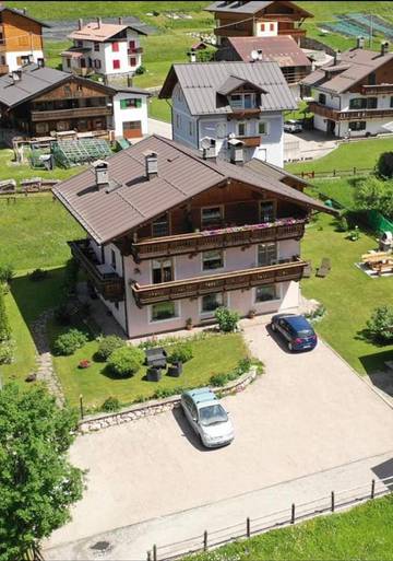 Gîte pour 2 personnes, avec jardin ainsi que balcon et vue à Sappada