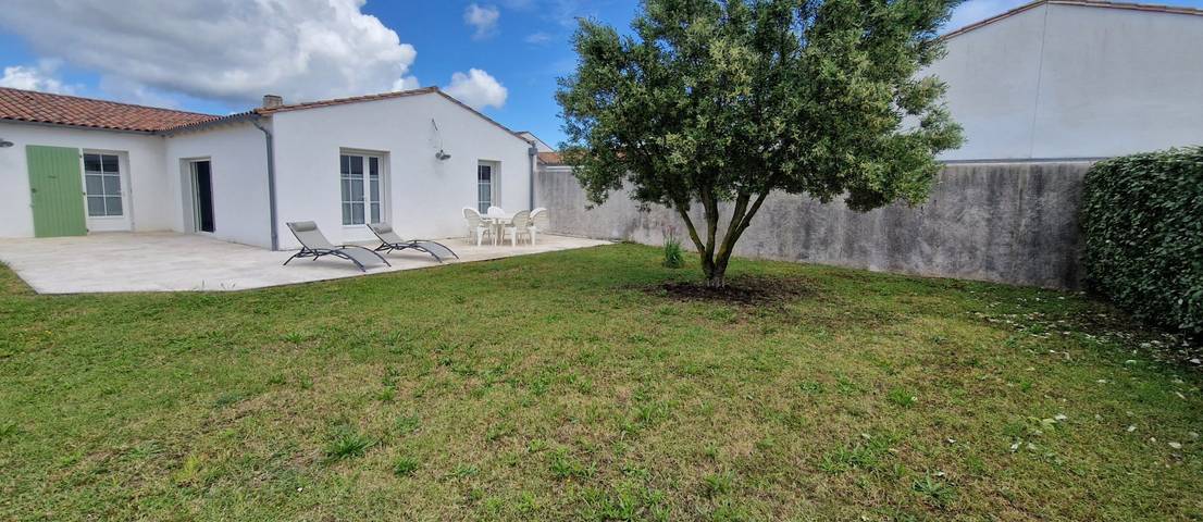 Gîte pour 6 personnes, avec jardin