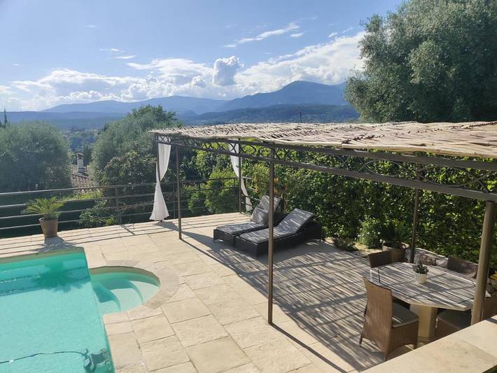 Chambre d’hôte pour 2 personnes, avec vue et jardin ainsi que piscine et terrasse à Saint-Paul-de-Vence - 4