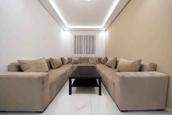 Gîte pour 4 personnes, avec terrasse dans Nador - 2