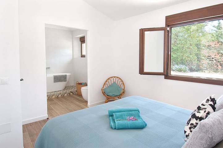 Casa de campo increíble (7P)-piscina-mascotas - naturalez -privado-WIFI-airco in Comares, Provincia de Málaga