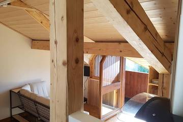 Gîte pour 2 personnes, avec sauna ainsi que vue et terrasse dans Office De Tourisme De Samoens