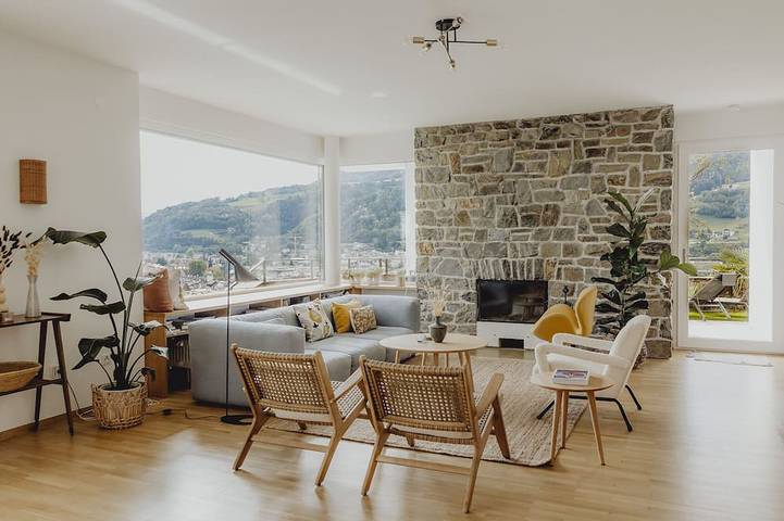 Villa für 9 Personen, mit Garten und Whirlpool - 1