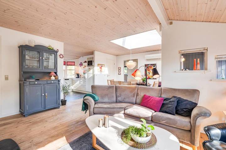 Family-friendly holiday home with sauna and fireplace in Blavand, Varde Region