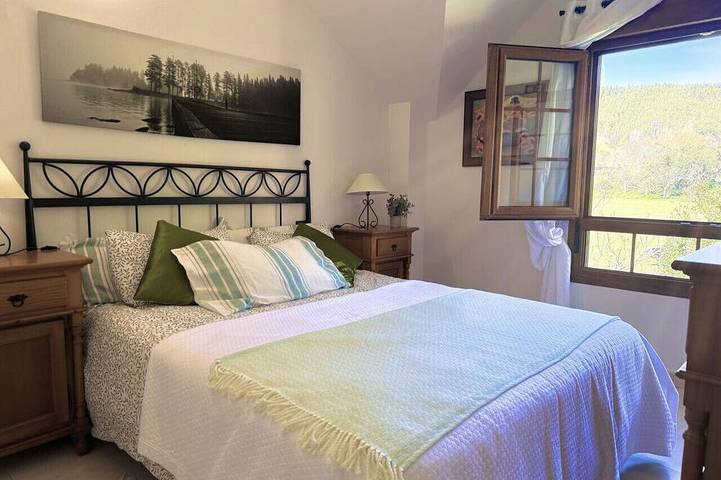 Casa individual - Villa Castillo 7804 in Arnuero, Kantabrische Küste