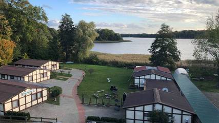 Ferienhaus für 6 Personen, mit Seeblick und Ausblick sowie Terrasse, kinderfreundlich in Dobbertin