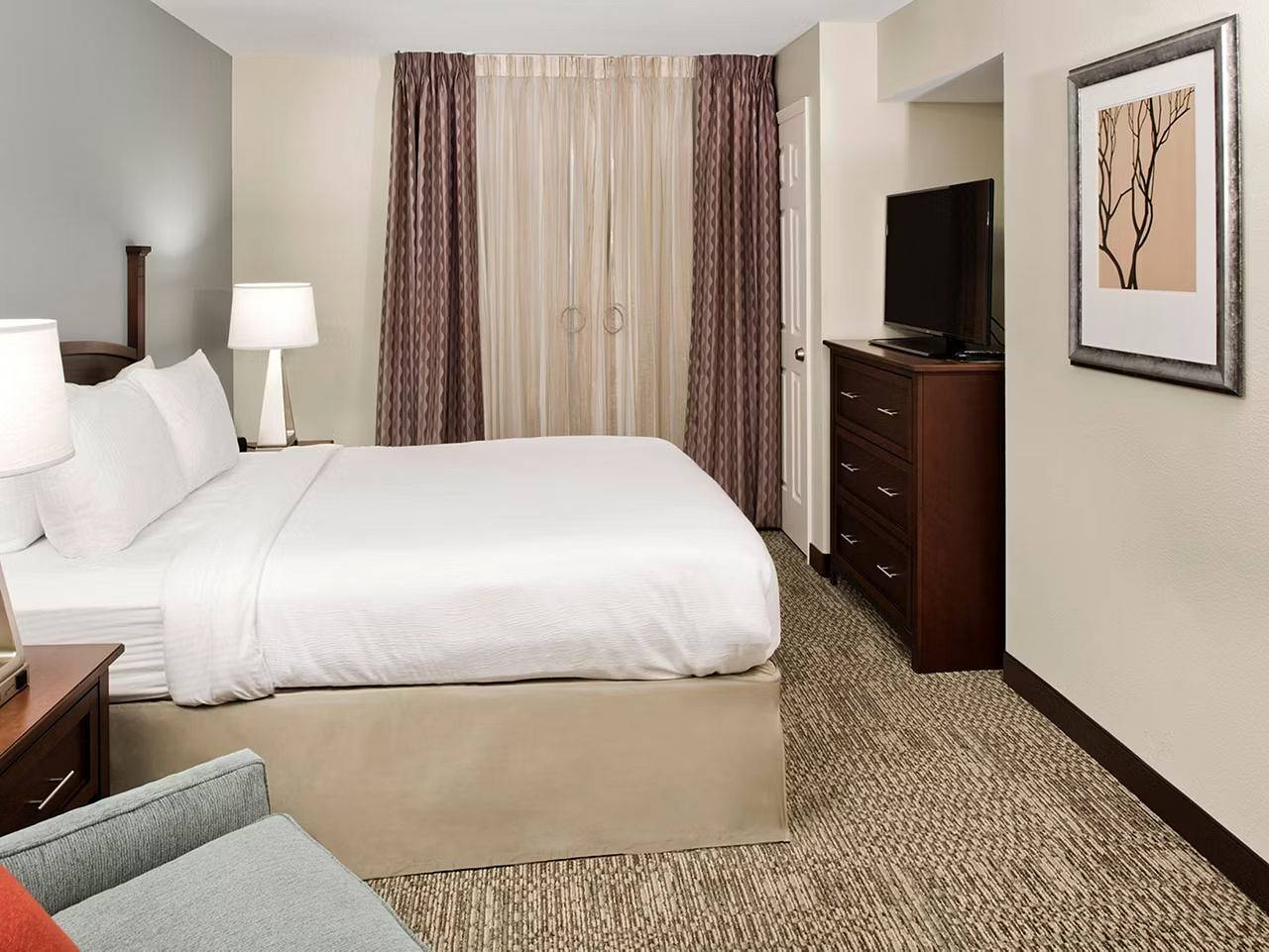Staybridge Suites Charlotte Ballantyne in Charlotte, Mecklenburg County