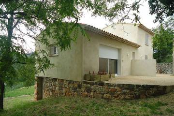 Gîte pour 2 personnes, avec jardin à Ollioules