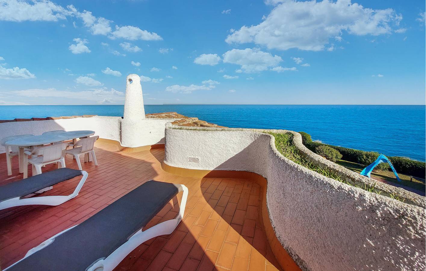 Rückzugsort am Meer mit Pool und WiFi - 1,5 km zur Cala del Sòl de Riu in Cala del Pastor (Vinaròs), Vinaròs