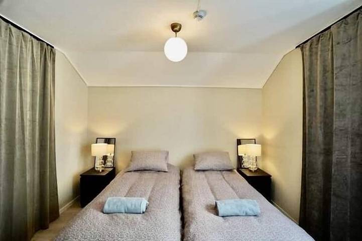 Ganze Wohnung, Pleasant, apartment, in the middle of the city. 85 Smart Tv, lift & veranda in Porsgrunn
