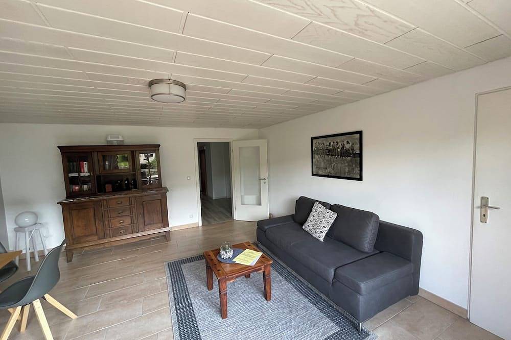 Entire apartment, Cozy vacation apartment in the wine village of Trier Olewig in Trier, Mosel-Saar