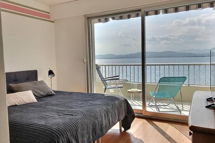 Gîte pour 4 personnes, avec balcon dans Plage Beau Rivage Saint Raphael - 2