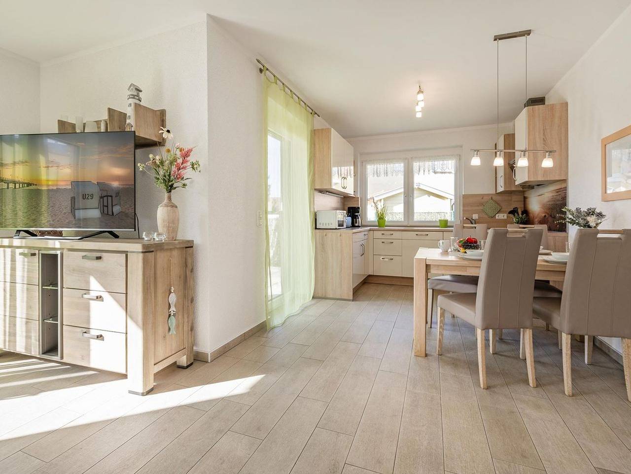 Ganze Ferienwohnung, Sonnenpark 02 - Sonnenpark 02 - Kamin und sonnige Terrasse in ruhiger Lage in Gothensee, Korswandt