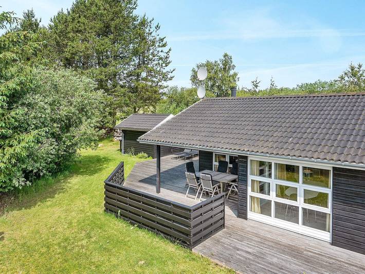 Ferienhaus für 8 Personen, mit Whirlpool und Terrasse sowie Sauna in Lodskovvad