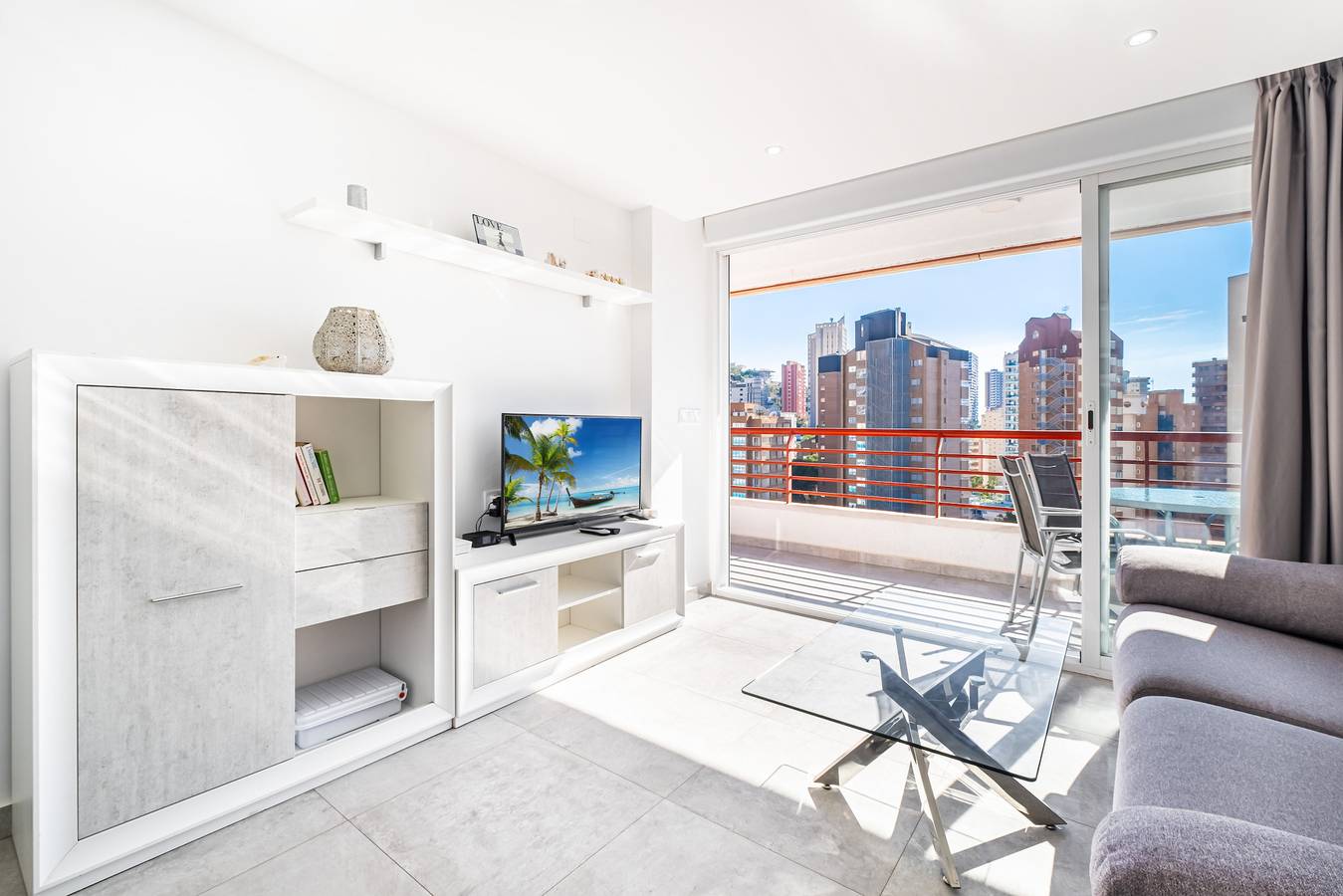 Entire apartment, Piscis 10-8 Apartment Levante Beach in Benidorm, Costa Blanca