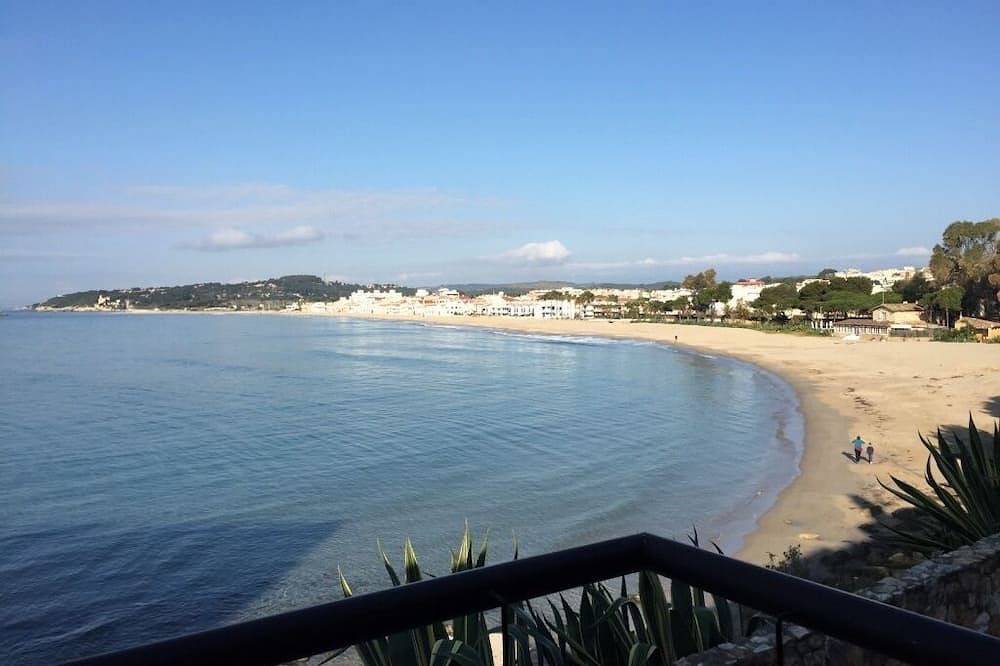 Altafulla Beach House in Costa Dorada, Tarragona for 8 people Air Conditioning in Altafulla, Costa Dorada