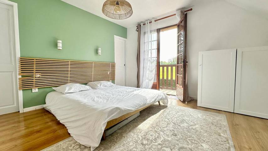 Location de vacances pour 10 personnes, avec jardin et vue à Chaumes-en-Brie - 2