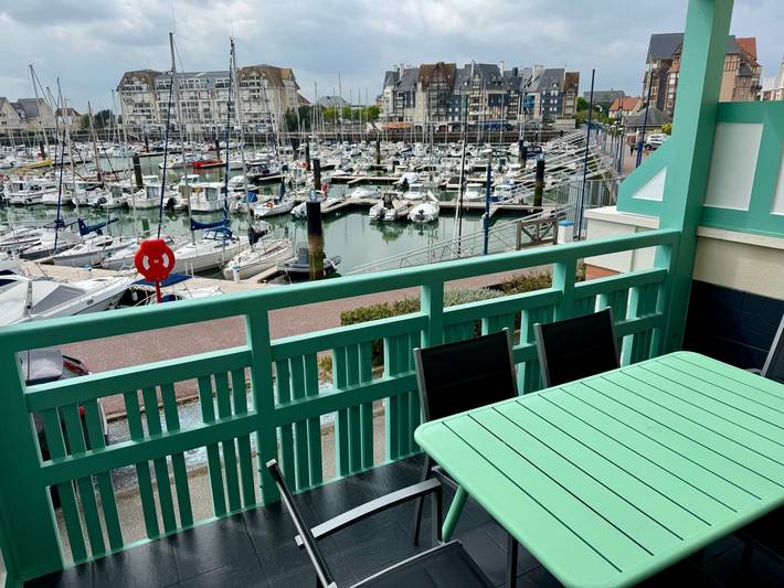 Gîte pour 6 personnes, avec balcon - 1