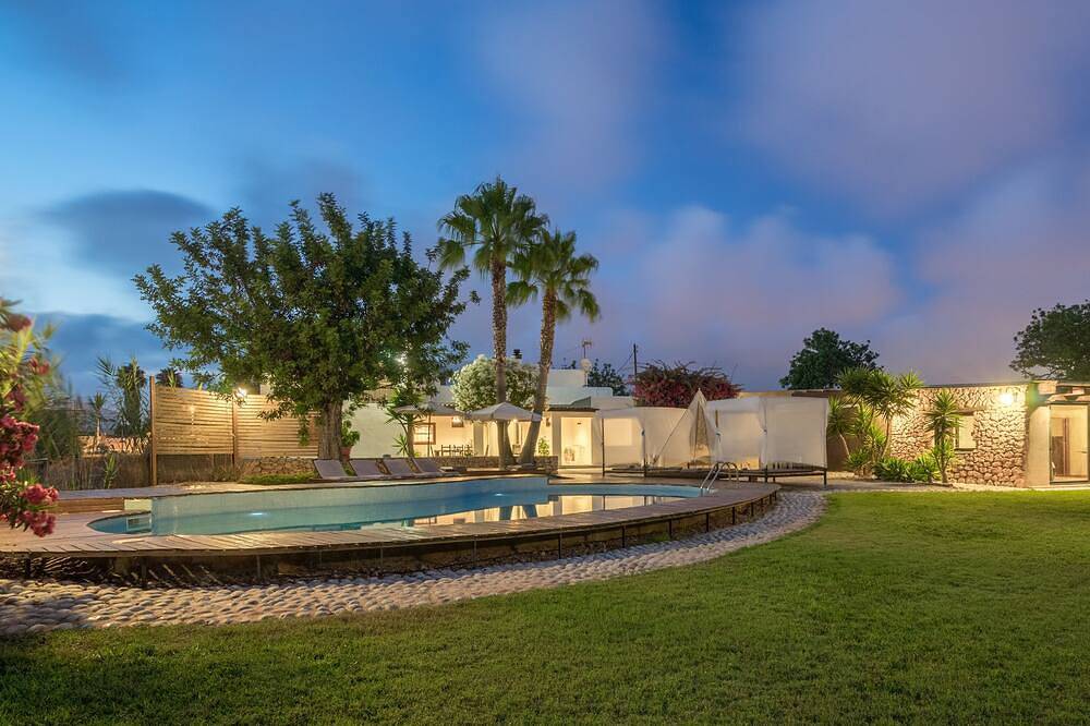 Gîte pour 8 Personnes dans Sant Josep de sa Talaia, Ibiza du Sud