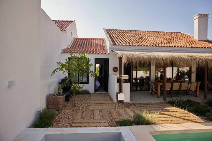 Location de vacances pour 8 personnes, avec jardin et terrasse à Comporta - 3