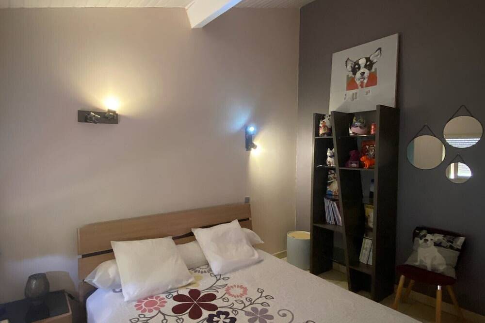 Maison avec piscine privée, terrasses, Wi-Fi et vue à Sainte-Camelle in Sainte-Camelle, Région de Carcassonne