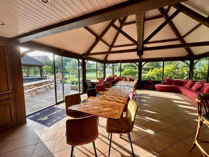 Location de vacances pour 15 personnes, avec terrasse et sauna ainsi que jardin et jacuzzi, animaux acceptés à Hudimesnil - 2