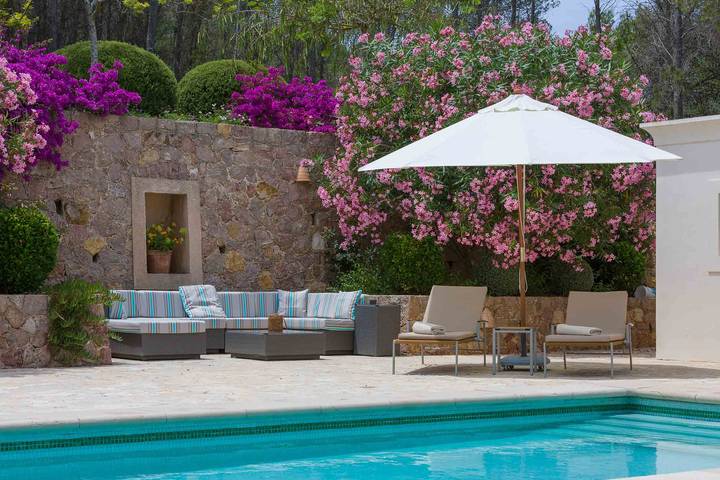 Casa rural para 8 personas, con jardín en San Miguel de Balansat - 4