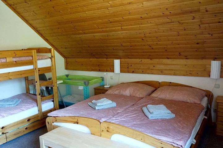 Ganze Wohnung, Haus Karoline FeWo 5 in Albeck, Bezirk Feldkirchen