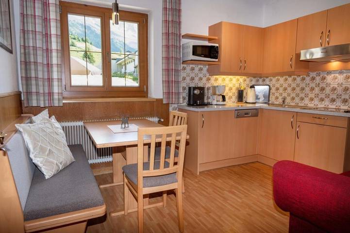 Ferienwohnung für 4 Personen, mit Ausblick, mit Haustier in Galtür - 2