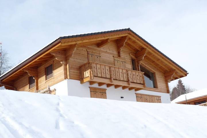 Chalet für 8 Personen, mit Garten und Balkon - 1