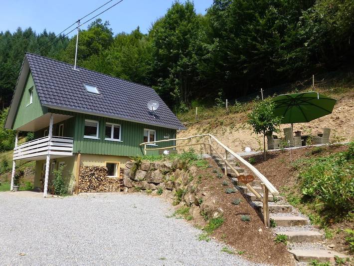 Ferienhaus für 5 Personen, mit Balkon und Terrasse sowie Garten und Sauna