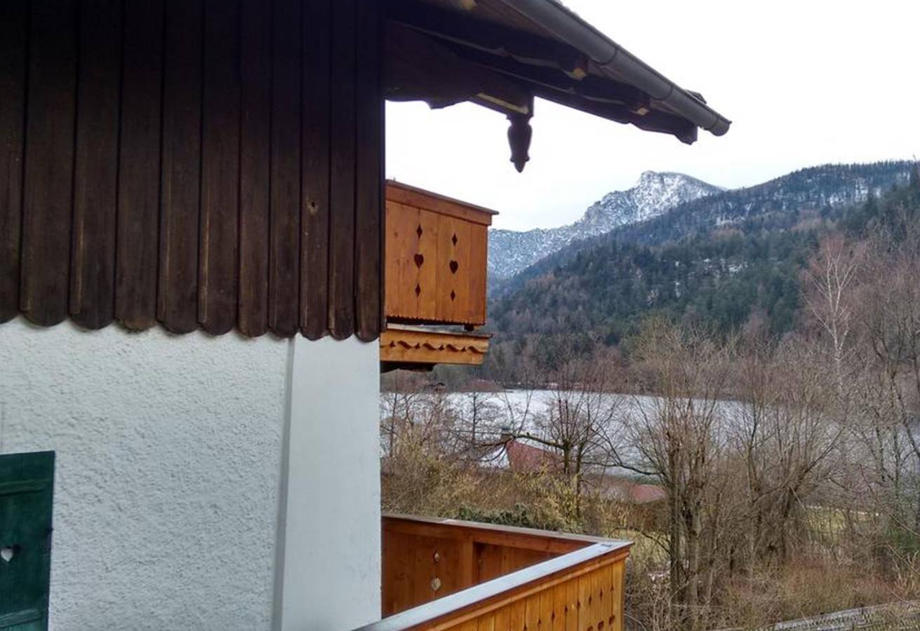 Alpengasthof Madlbauer - Doppelzimmer mit eigenem Wc/Bad über dem Gang in Thumsee, Bad Reichenhall