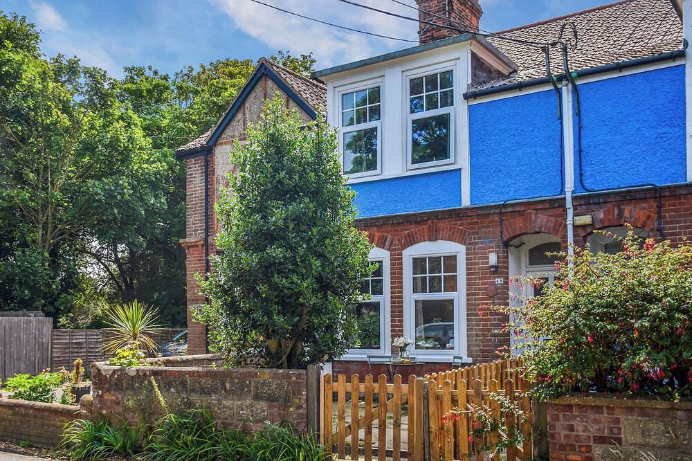 2 bedroom accommodation in Overstrand, near Cromer in Overstrand, Norfolk Coast