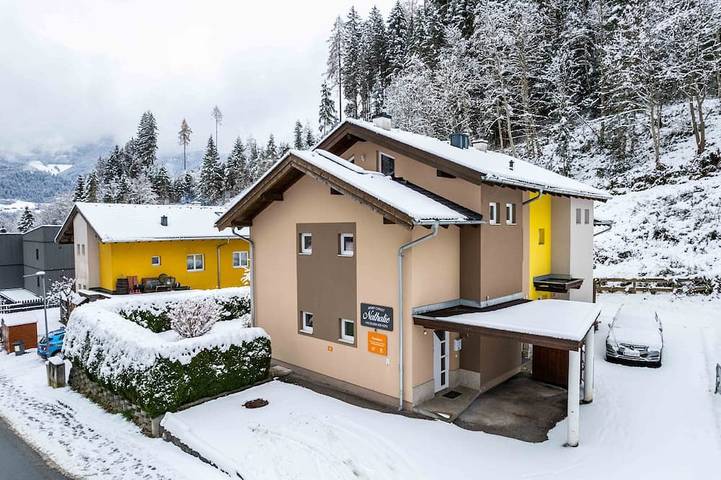 Chalet für 12 Personen, mit Balkon und Garten sowie Sauna, mit Haustier