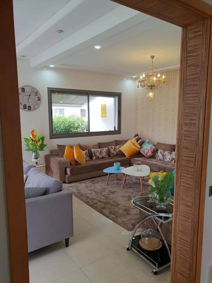 Location de vacances pour 12 personnes, avec terrasse ainsi que piscine et vue, animaux acceptés dans Sidi Rahal - 3