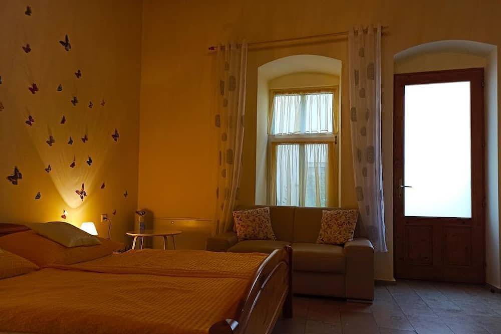 Ganze Wohnung, Appartment Nr. 1: 1 Schlafraum, Dusche, Badew. Wc - Alte Mühle in Rust (Burgenland), Leithaberg