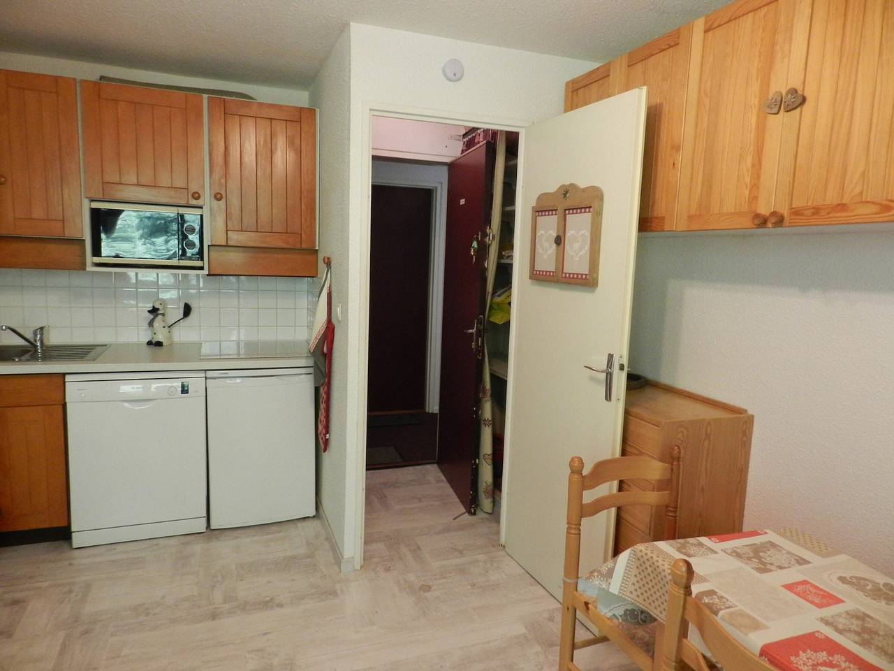 Appartement entier, Location 7 Laux - 5 pers, 24m², 400m pistes, balcon, ski aux pieds, parking gratuit in La Ferrière, Le Pleynet Les Sept Laux