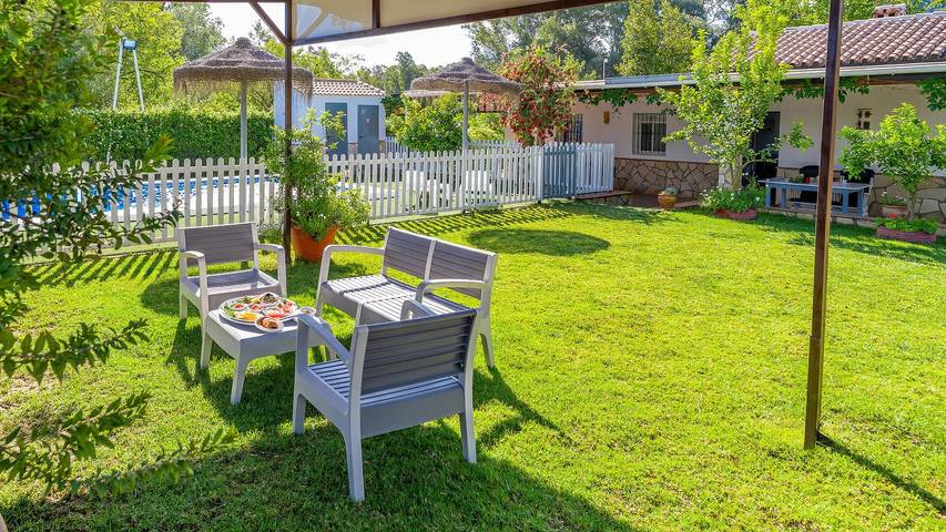 Casa rural para 6 personas, con piscina en Prado del Rey - 4