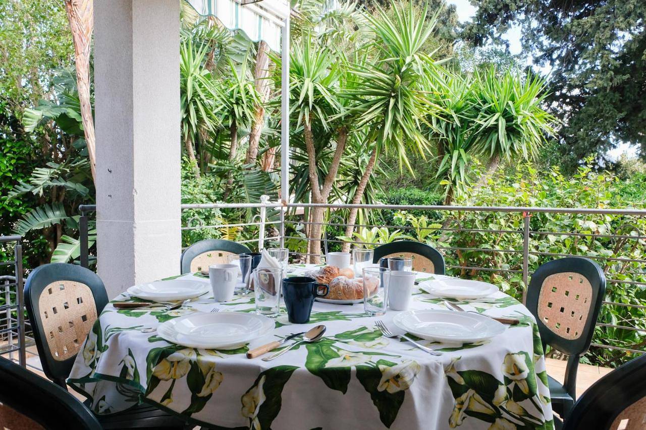 Three-Bedroom House in Mondello, Palermo