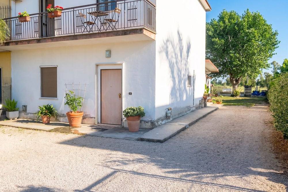 Appartement entier, Homerez - Appart. Cioccatelli - Jardin, Parking in Latina, Agro Pontino