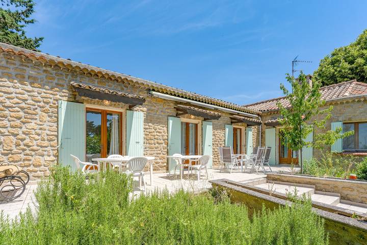 Villa pour 8 personnes, avec Jardin dans la Drôme - 2