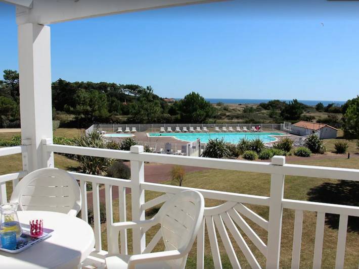 Appartement de vacances pour 4 personnes, avec terrasse et piscine