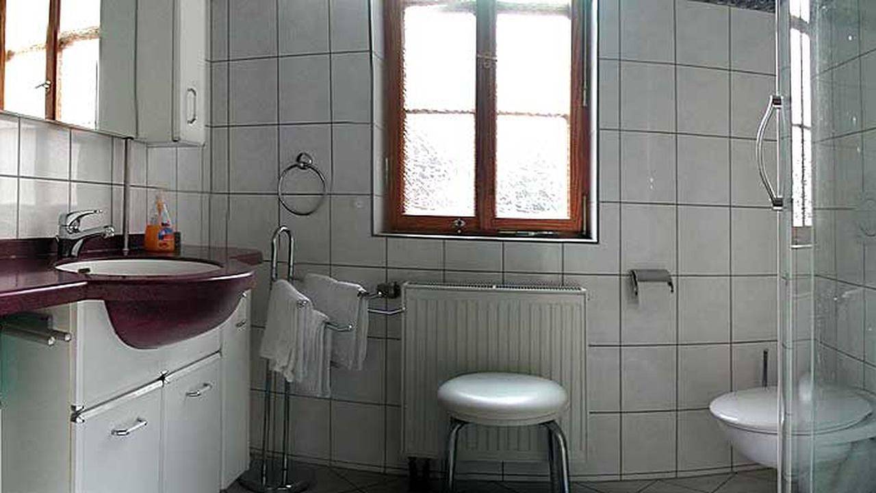 Ganze Ferienwohnung, Ferienwohnung für 2 Personen (45 m²) in Arnstadt in Arnstadt, Thüringer Kernland