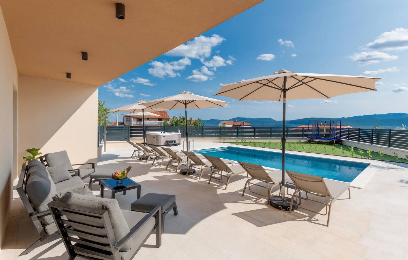 Gemütliche Ferienwohnung in Imotski: WLAN, Terrasse und in der Nähe der Sehenswürdigkeiten in Imotski, Makarska Riviera