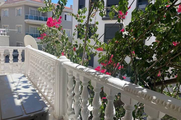 Ganze Wohnung, Çeşme'de Marinaya ve Alışveriş Merkezlerine Yakın 2 Oda 1 Salon Daire in Cesme, Türkische Ägäis