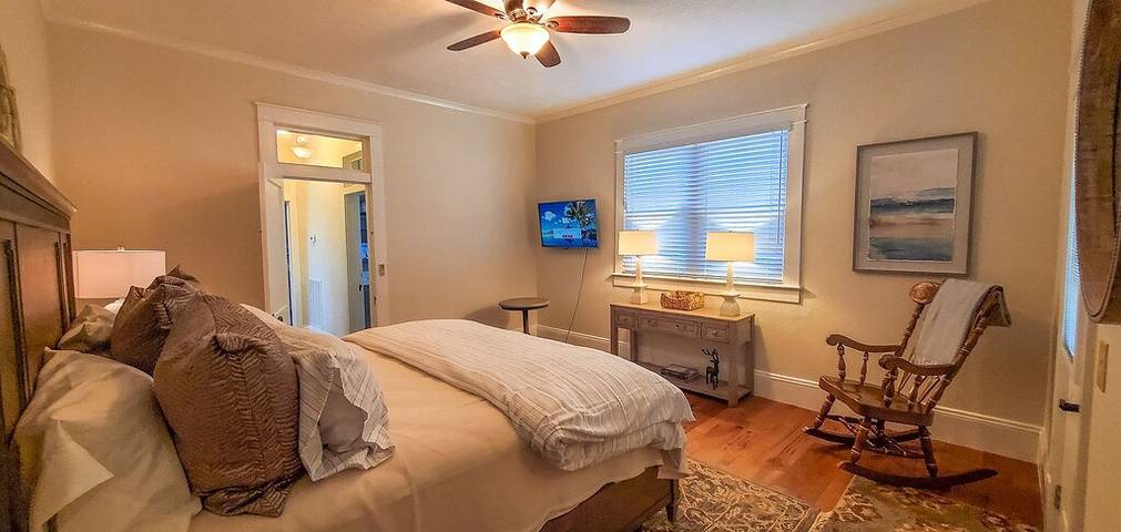 Vacation rental for 10 people, with yard and balcony in Jefferson (NC)