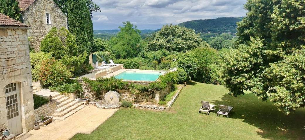 Chambre d’hôte pour 2 personnes, avec Terrasse et Jardin ainsi que Piscine et Vue